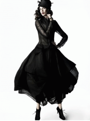 Above: Nerida Lennon. (Main image: Ginger & Smart - ECA accredited label)
